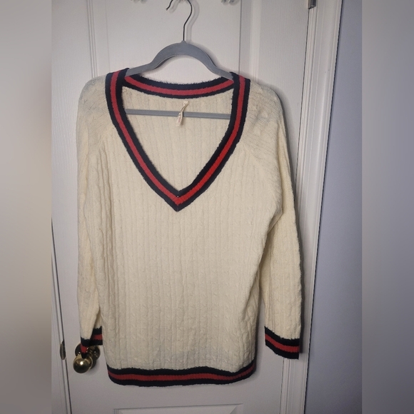 POL. Lightweight V-Neck Sweater with Red And Navy Stripes. Size S. NWOT - Picture 1 of 4